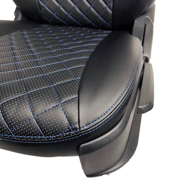 Чехлы Экокожа Ромб на SsangYong Kyron 2006-2015 г.в. Чехлы Экокожа Ромб на SsangYong Kyron 2006-2015 г.в.