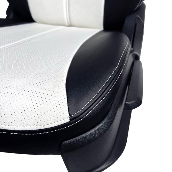 Чехлы Экокожа на Chevrolet Cobalt с 2011+ Чехлы Экокожа на Chevrolet Cobalt с 2011+